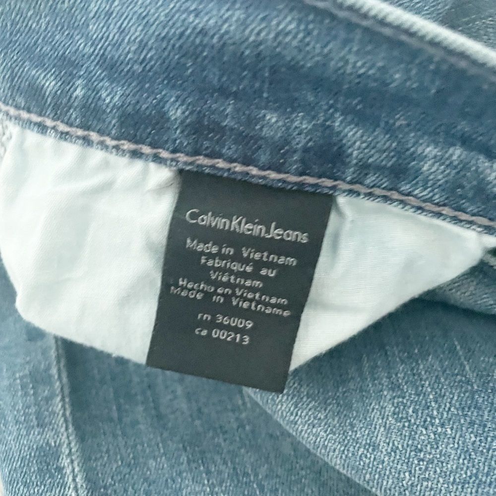 Calvin Klein Denim Modern Boot Medium Wash Jeans Size 10X32 - Picture 7 of 9